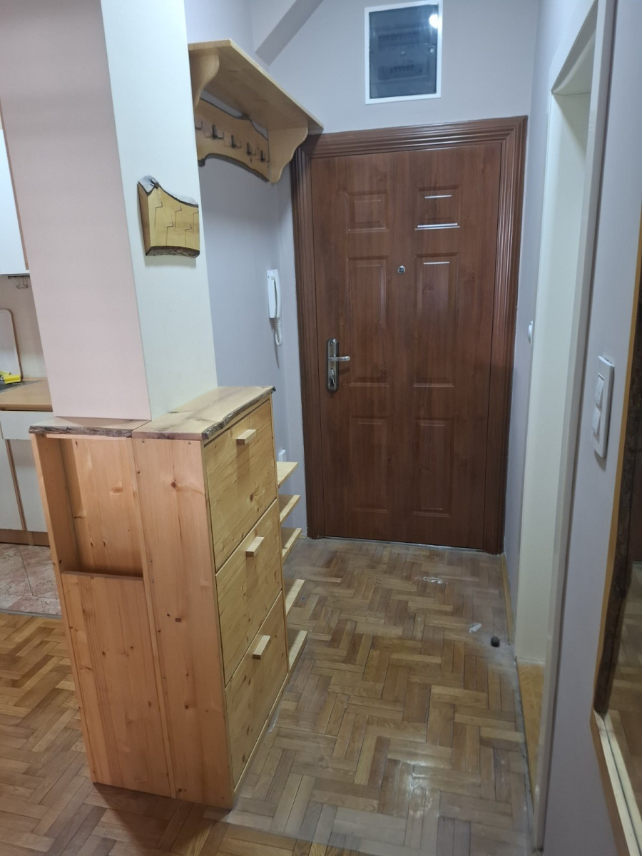 izdavanje - NOVI SAD - GRBAVICA - 9106289