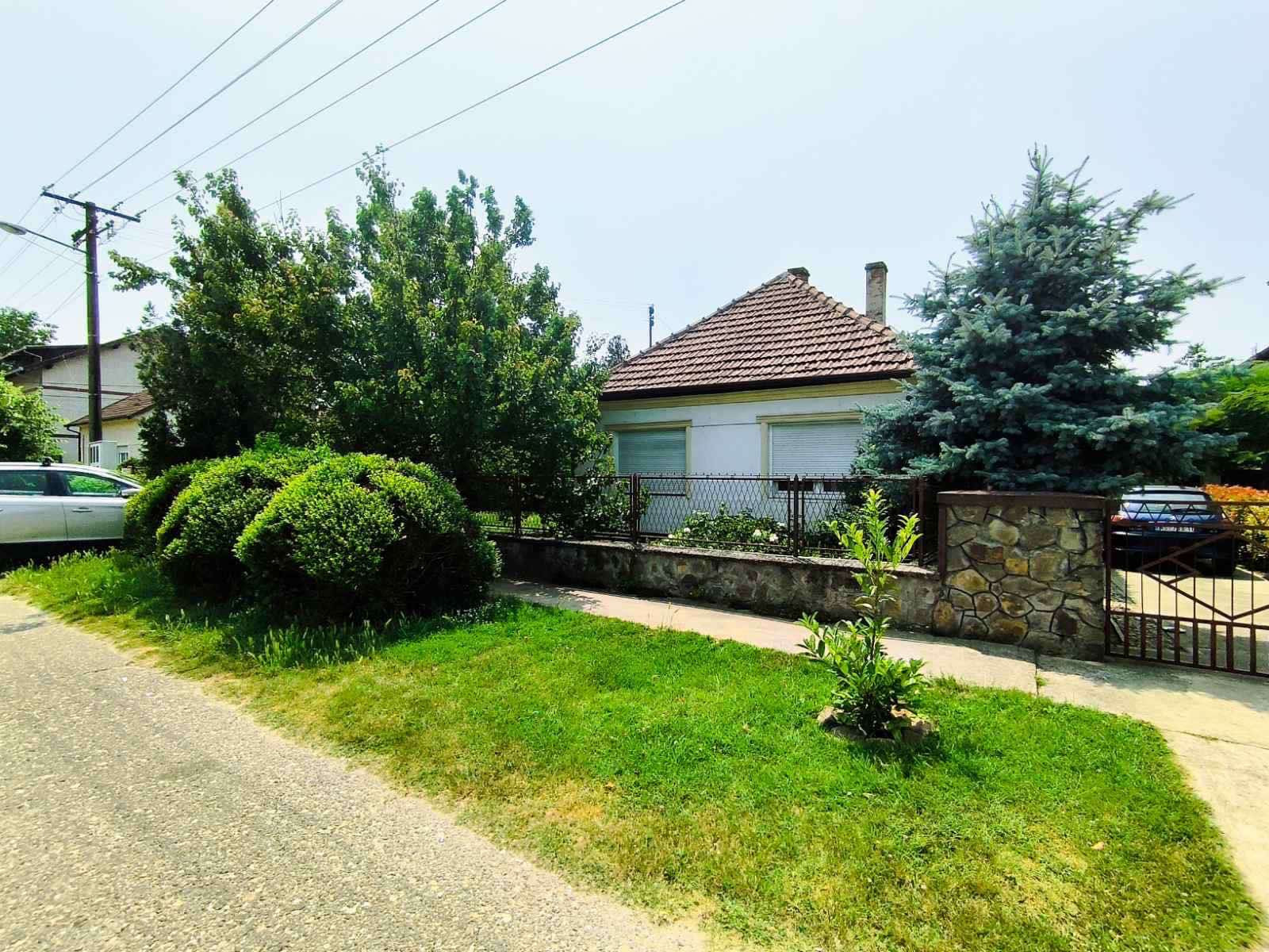 kuća - NOVI SAD - VETERNIK - 3040565