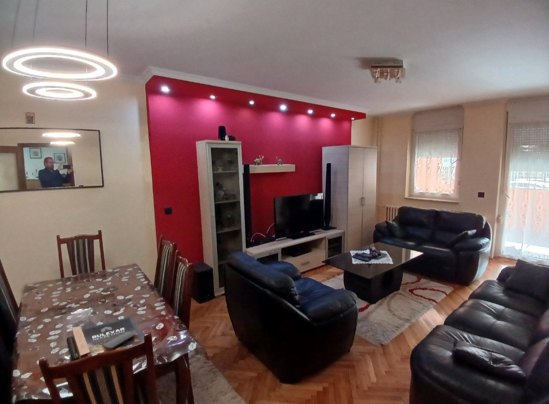 stan NOVI SAD - NOVA DETELINARA - 1043944