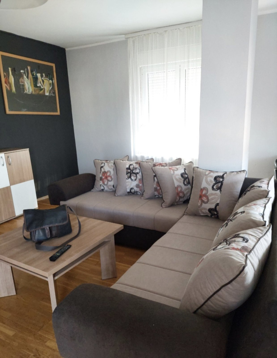 stan NOVI SAD - NOVA DETELINARA - 1056408