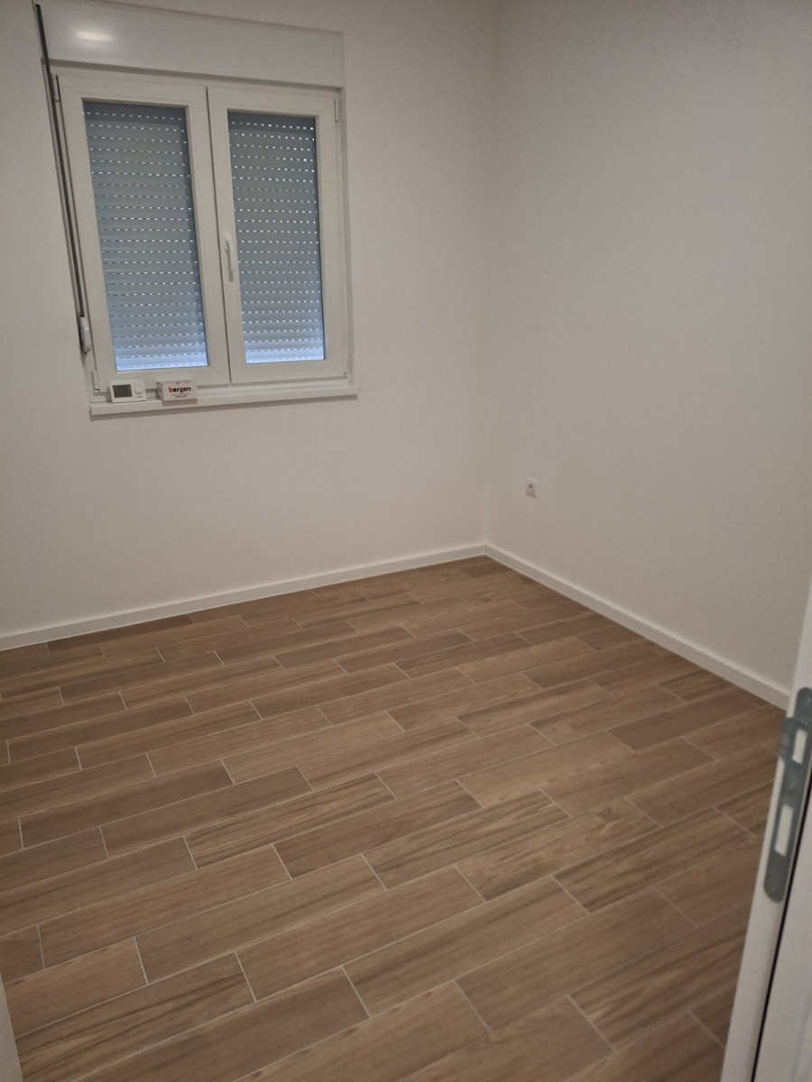 stan NOVI SAD - KLISA - 1057953