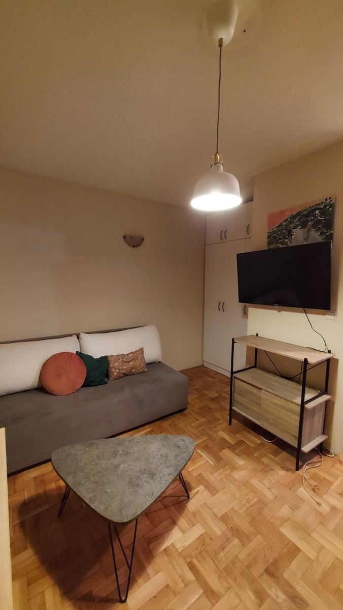 stan NOVI SAD - NOVI BULEVAR - 1058143