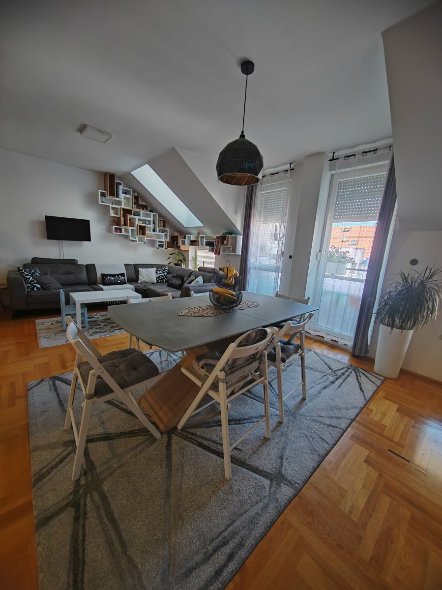 stan NOVI SAD - NOVA DETELINARA - 1058497