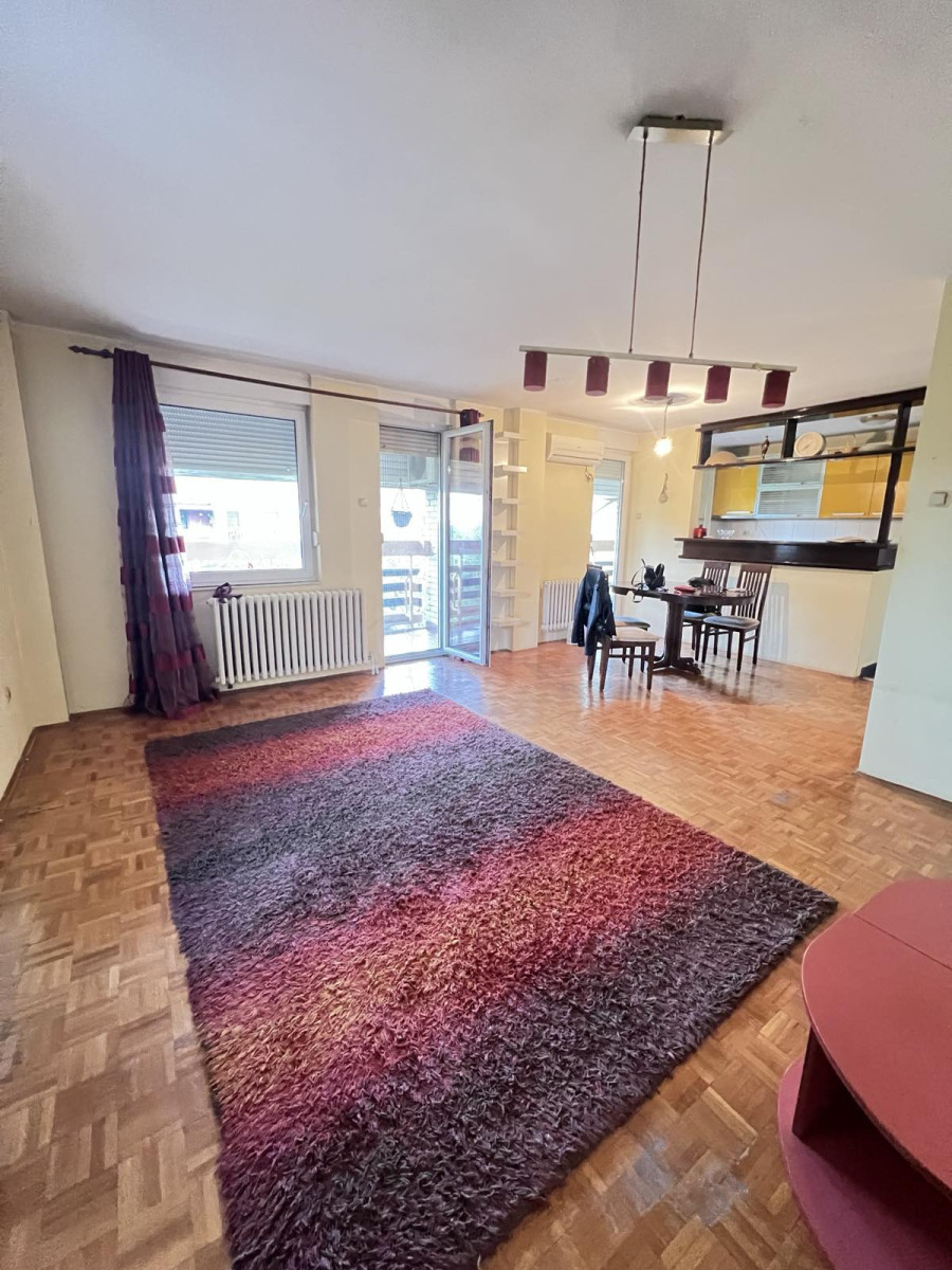stan NOVI SAD - NOVO NASELJE - 1058841